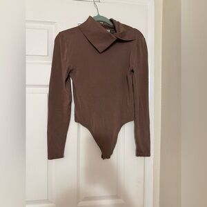 Wolford Opaque Naturel Collared Bodysuit